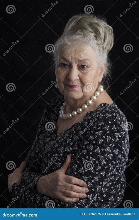 Very Old Women Sucking Beautiful Erotic And Porn Photos