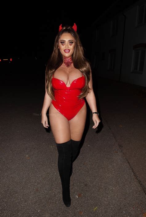 Lauren Goodger Essex Teki Cad Lar Bayram Ruhuna Giriyor