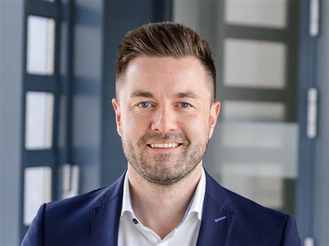 Wir verwenden cookies, um eine individuelle nutzung dieser webseite zu erlauben und werbung auf webseiten von raiffeisen.com und dritten anzuzeigen. Ansprechpartner suchen - VR-Bank Taufkirchen-Dorfen eG