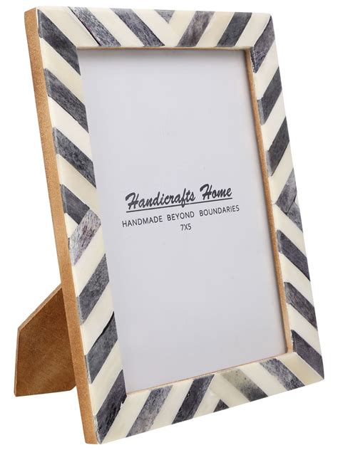 Chevron stripes are taking over the crafting world…or at least it feels like it! Handicrafts Home 5x7 Picture Photo Frame Chevron ...