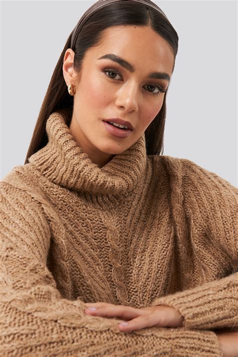Turtleneck Long Knitted Sweater Beige Na Kdfr