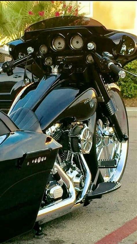 Pin By Linda And Jim Husbandwife T On Motorcyles Harley Davidson Bikes Super Bikes Harley Bikes
