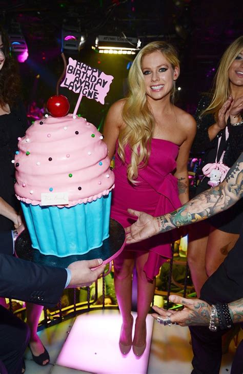 Avril Lavigne Celebrates Birthday Solo Amid Divorce Rumors Page Six