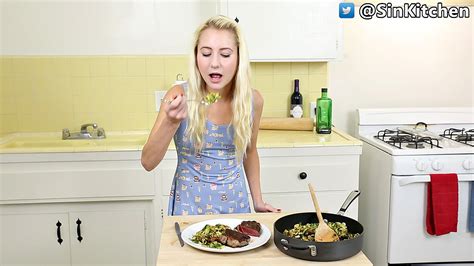 Tw Pornstars Odette Delacroix Twitter Watch Me Cook Some Meat Check Out My Episode Of