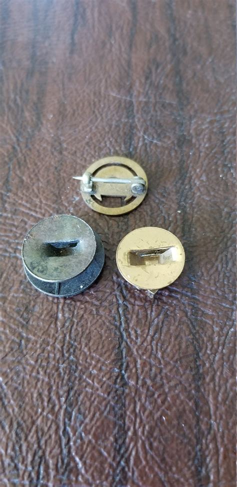 Vintage Lapel Pinsbuttons Lot Of 10 Vintage Lapel Or Collar Etsy