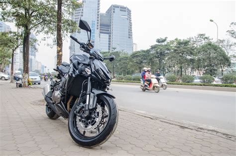 Cận Cảnh Kawasaki Z1000 2015 Black Edition Tại Hà Nội Tinmoivn