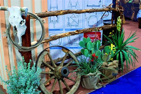Western decor is all about spunk and spirit, bringing together the desert beauty of lone star. WESTERN PROPS - TEXAS PROPS - TRADE SHOW BOOTH - PROP ...