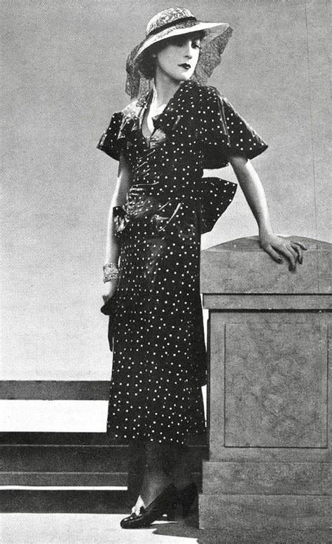 Pin By Jaana Seppälä On 1930s Daywear Dresses And Separates 1930s Fashion 1930 Fashion Fashion