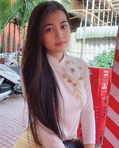 Vietnamese Traditional Dress Traditional Dresses Vietnam Girl Very