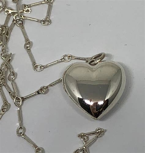 Tiffany And Co Sterling Silver Puffed Heart Necklace 18 — Queen May