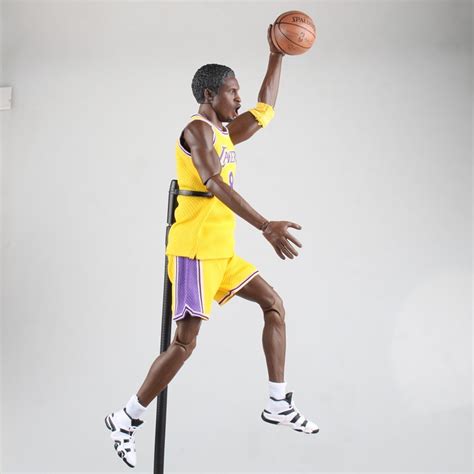 NBA Kobe Bryant 16 inch Yellow Jersey 1:6 Action Figure