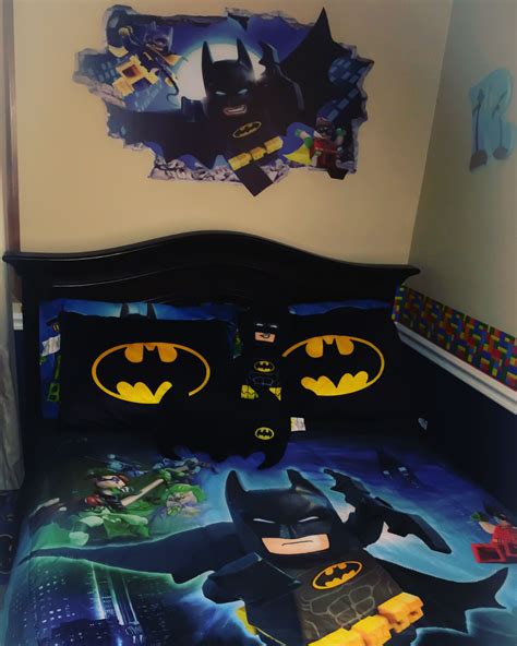Lego Batman Bedding With Matching 3d Wall Decal Batman Room Batman