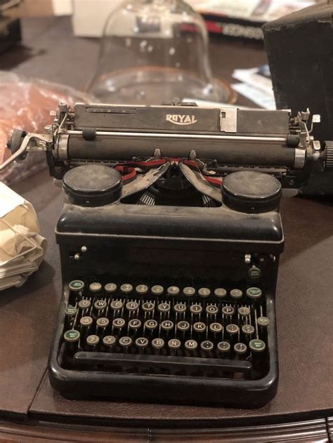 Used Royal Manual Typewriter