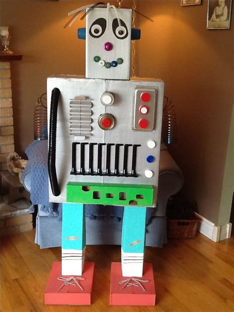 Robot Made From Cardboard Boxes Odds And Ends Slinky Arms Fazer Um