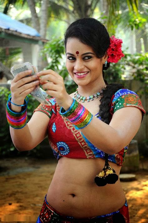 Photo Poll 1 Four Item Girls Navel Show South Indian Navels