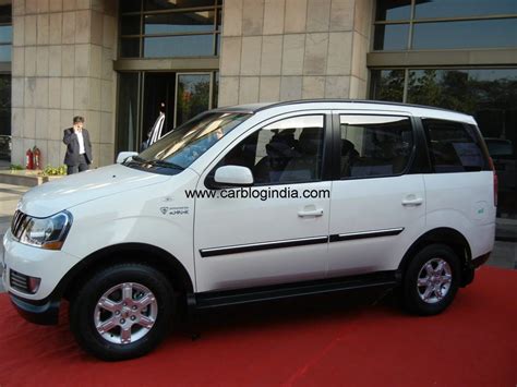 Find new car models, upcoming cars, showroom & dealership. 2012 Mahindra Xylo New Model Price, Variants, Pictures ...