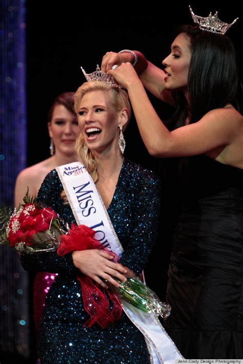 one armed beauty queen wins miss iowa headed to miss america pageant