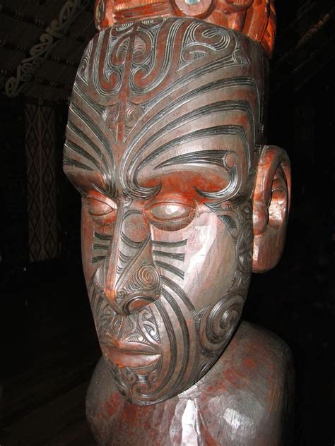雕刻毛利人新的传统西兰 库存照片 图片 包括有 工艺 神象 峰顶 历史记录 遗产 文化 原住民 49399610