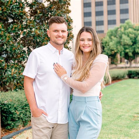 Elizabeth Henson and Garrett Moseley's Wedding Website
