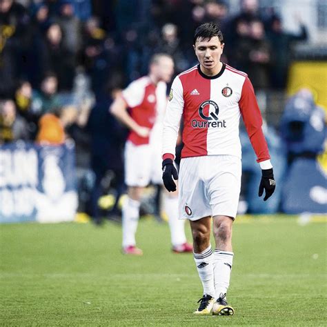 Is responsible for this page. Tiende nederlaag Feyenoord in Venlo, Ajax verslaat NAC met ...