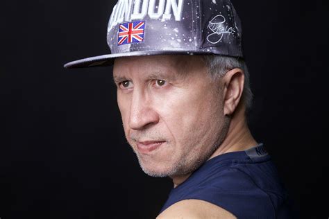 Benchmark Builders – Headshots session 260 West 44th Street, 5th Floor