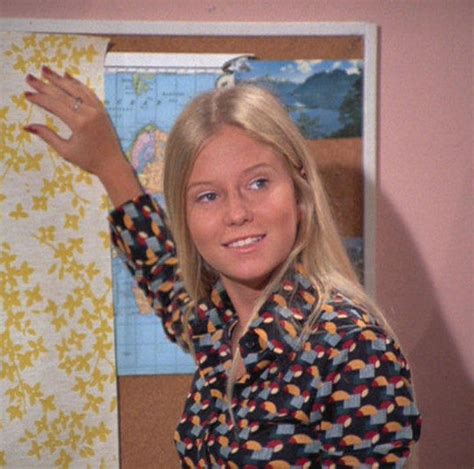 S5 Janbrady00068 Sitcoms Online Photo Galleries Eve Plumb The Brady Bunch Colorful Shirts