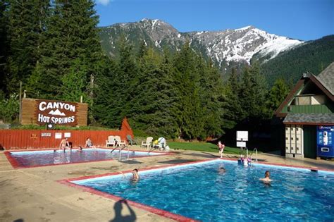 Canyon Hot Springs 2018 Prices And Reviews Revelstoke Canada Photos