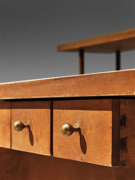 Desk Paul Mccobb Desk In Maple 1950s For Sale At 1stdibs Paul Mccobb Table Paul Mccob Desk