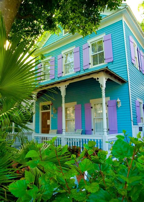 Vinyl siding, wood, stucco, and masonry all require different types of paint. 536 best Home by the Sea - exterior paint colors images on ...