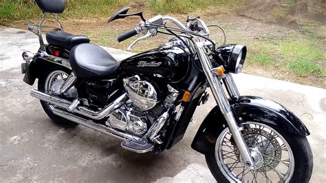 The spirit 750 combines style, performance, comfort, and honda technology all into a sporty cruiser package. Honda Shadow 750 Aero - 07 - YouTube
