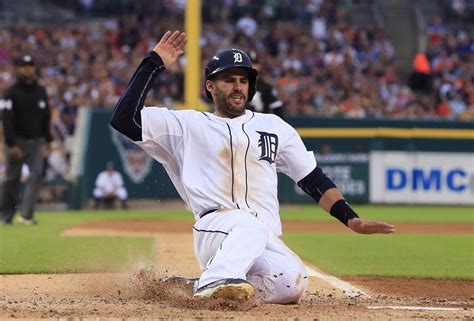 Detroit Tigers Outfielder J D Martinez S Big Week Ends With Second