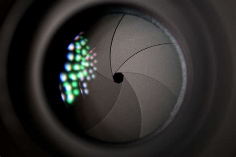 3000x2000 Lens Optics Close Up Glare Wallpaper Coolwallpapersme