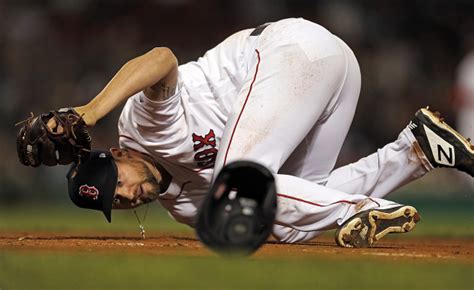 Red Sox Drop Series With Devastating 2 1 Loss To Twins