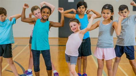 Make Your New Year's Goal Raising Kids With A Healthy Body Image 