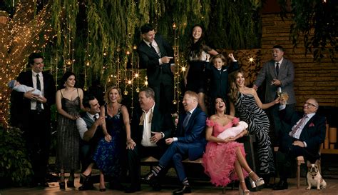 Modern Family on ABC: cancelled? season 12? (release date) - canceled 