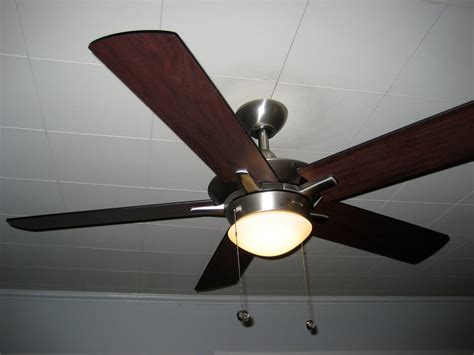 Best Size Ceiling Fan For Bedroom Scaleinspire