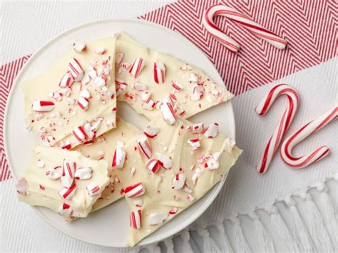 10 Holiday Treats To Make With Candy Canes Holiday Treats Food