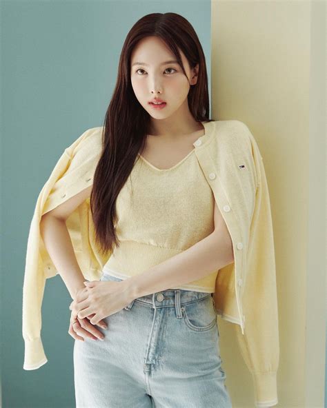 Nayeon X Tommy Jeans Twice Jyp Ent Wallpaper 44902844 Fanpop