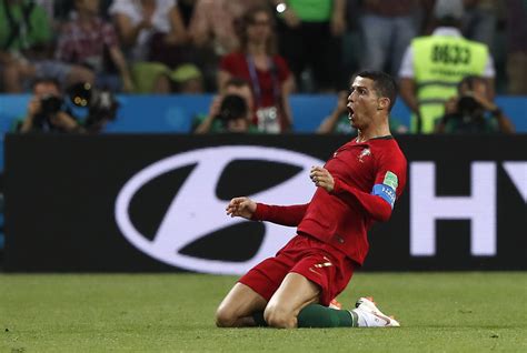 Cristiano Ronaldo S Stunning Hat Trick Earns Portugal A 3 3 Draw With Spain At World Cup