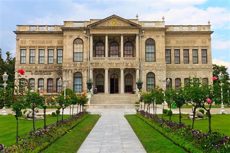 Dolmabahce Palace Tour In Istanbul Triphobo