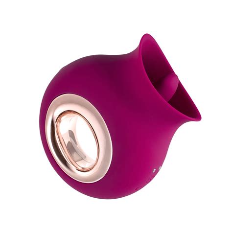 dora rose toy clit vibrator and tongue licker