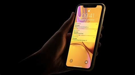 Could Iphone Xr Sales Really Dwarf Those Of The Xs And Xs Max