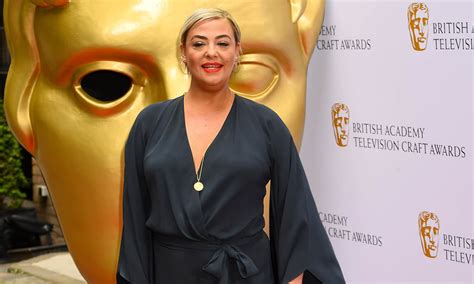Strictlys Lisa Armstrong Unveils Incredible New Look See Photo Hello