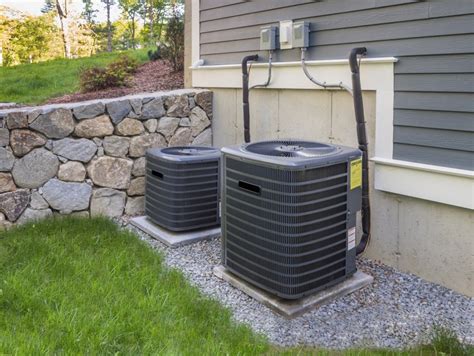 Packaged central air conditioners have the condenser, compressor, and the evaporator in an outdoor metal cabinet. Top 10 Best Central Air Conditioners in 2020: Costs by AC Unit