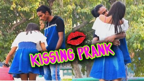 Gold Digger Kissing Prank Twist Prank In India Jassi Sona Hd 60 In 2020 Kissing