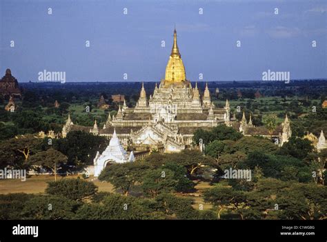 Ananda Temple Bagan Pagan Myanmar Burma Stock Photo Alamy