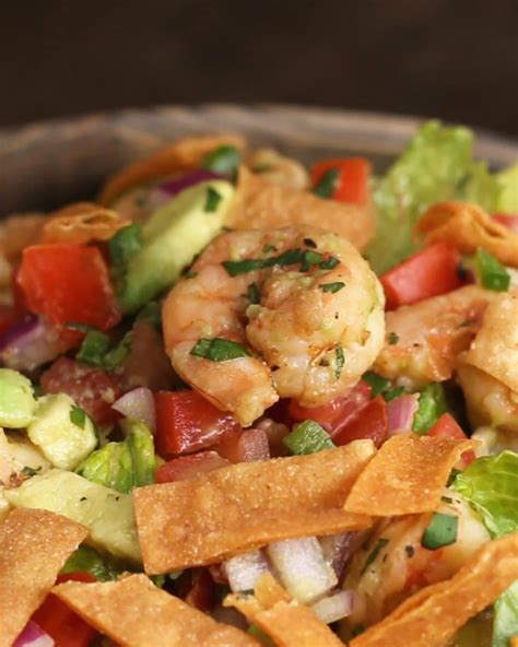 This easy seafood salad uses lobster, crab meat, and shrimp to create a scrumptious dish. This Shrimp And Avocado Taco Salad Is Delicious And Low ...
