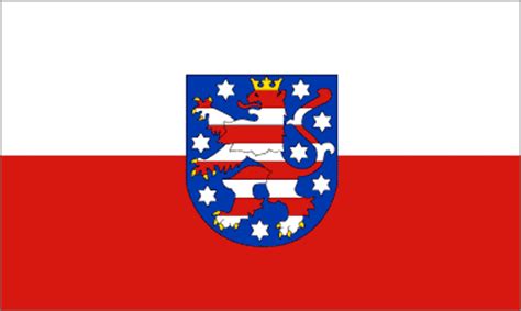 Nach dem ende der apartheid wurde als symbol für das geeinte land auch die fahne neu konzipiert. Fahne Thüringen, Flagge Thüringen, Fahnen Thüringen ...