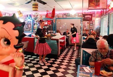 The Vibe 1950s Diner Diner Decor Retro Diner