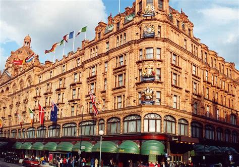 Best 7 Things To Do In Harrods Shopping Centre London